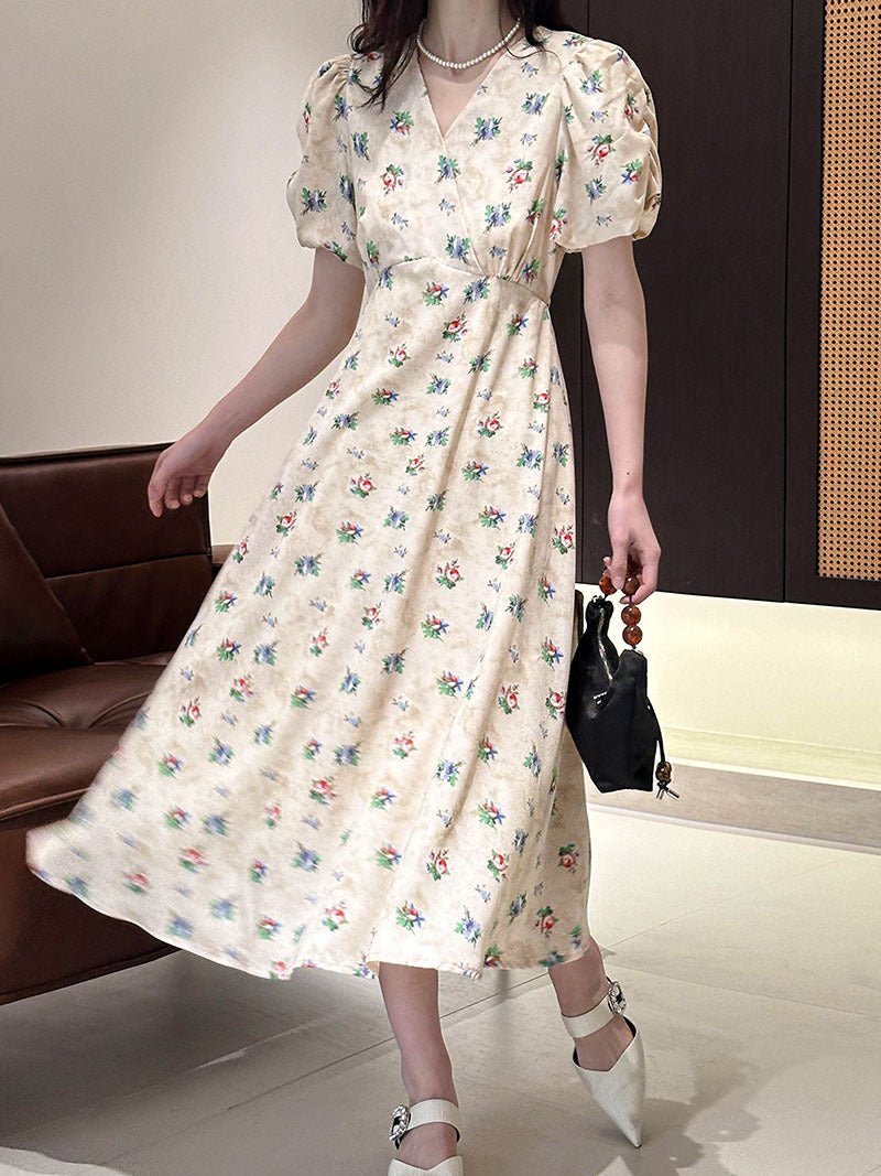 2025 popular spring and summer new Korean design sense retro V-neck bubble sleeve floral dress female 722