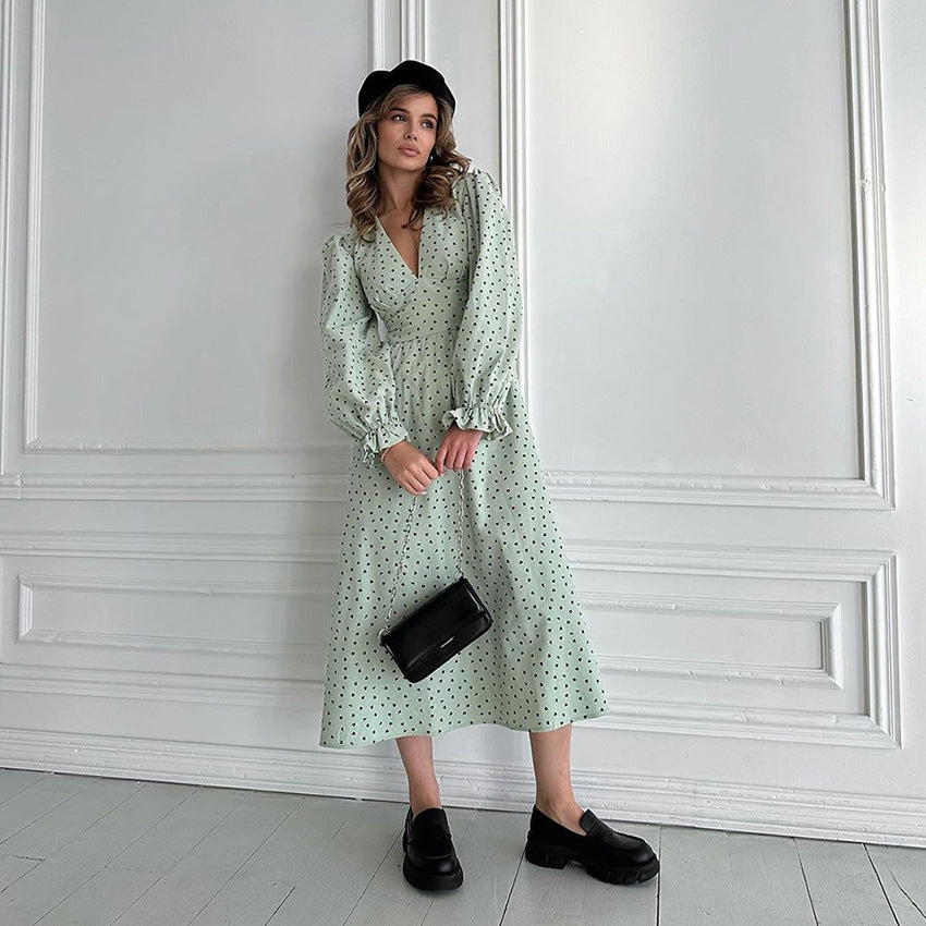 2025 popular Summer Fresh Green Cotton and Linen Sexy V-Neck Bubble Sleeve Dress Fashion High Waist Printed Short Dress