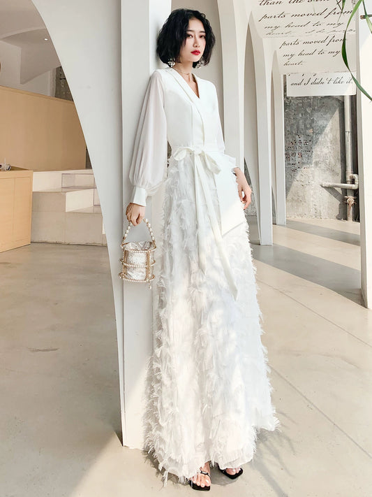 White evening dress dress women's new high-end light luxury niche birthday can usually wear  long-sleeved dress