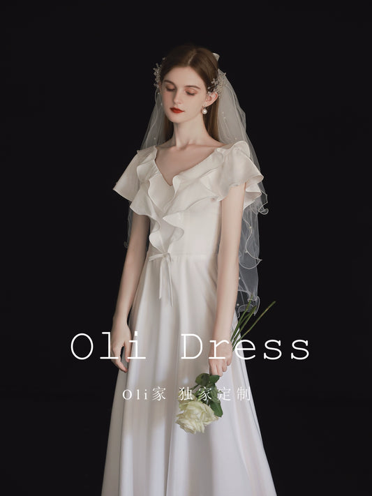 Oli family style small white dress certificate engagement 2025 bridal morning gown evening dress annual meeting adult satin light luxury