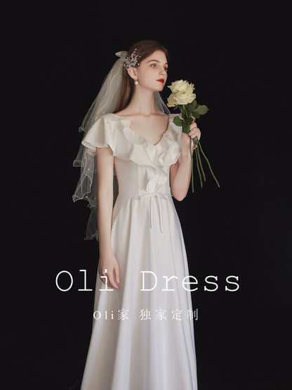 Oli family style small white dress certificate engagement 2025 bridal morning gown evening dress annual meeting adult satin light luxury
