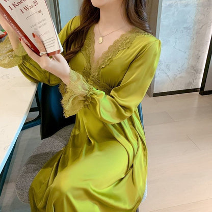 2025 Sexy nightdress women's spring and autumn ice silk new wedding lace pajamas skirt silk long-sleeved knee-length loungewear can be worn outside